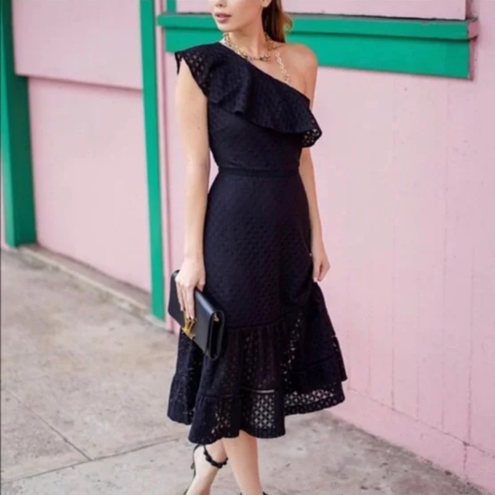 Banana Republic Lace One-Shoulder Midi Dress Eyelet‎ Black